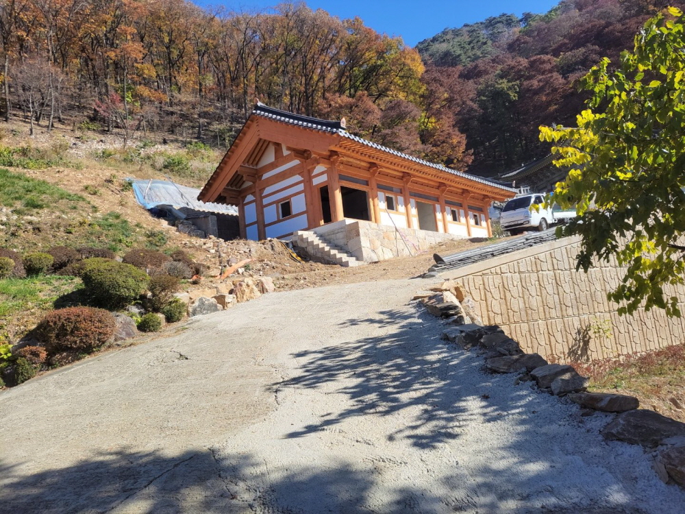 31976840_spqC80lT_29f7f69ebb4d33198fc9160eeec7f9e5dab9b493.jpg 이미지크게보기